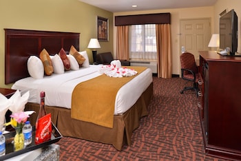 Suite, 1 King Bed, Non Smoking, Jetted Tub
