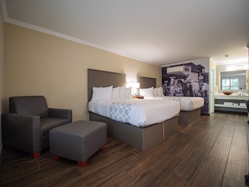 Standard Room, 2 Queen Beds