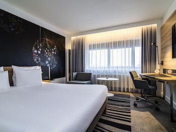 Executive Room, 1 Queen Bed