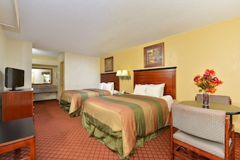 Room, 2 Queen Beds