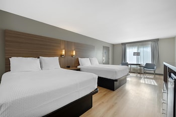 Standard Room, 2 Queen Beds, Non Smoking, Refrigerator & Microwave