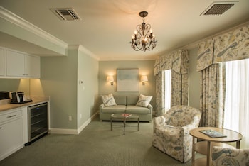 Suite (French Quarter)