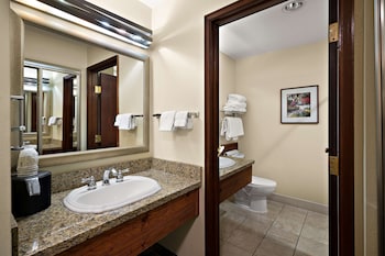 Suite, Multiple Beds, Non Smoking, Refrigerator & Microwave