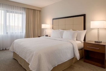 Suite, 1 King Bed, Non Smoking