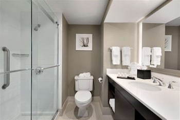 Room, 1 King Bed (High Floor)