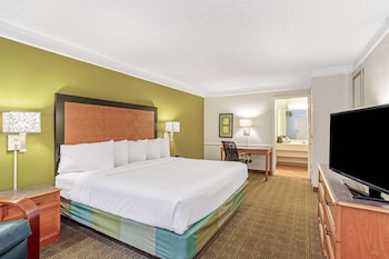 Deluxe Room, 1 King Bed