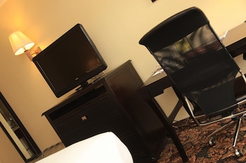 Standard Room, 1 King Bed