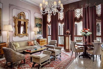 Heritage Suite