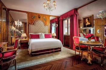 Venetian Room