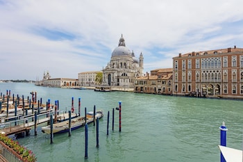 Palazzo Canal Suite