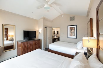 Suite, Multiple Beds, Non Smoking, Refrigerator & Microwave (with Sofabed)