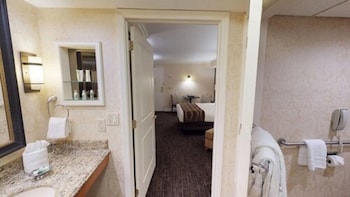 Suite, Multiple Beds, Non Smoking, Refrigerator & Microwave (with Sofabed)