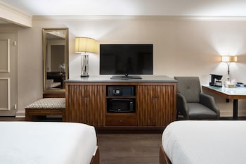 Standard Room, 2 Queen Beds, Non Smoking, Refrigerator (Oversized Room)