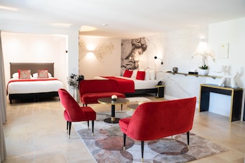 Standard Suite