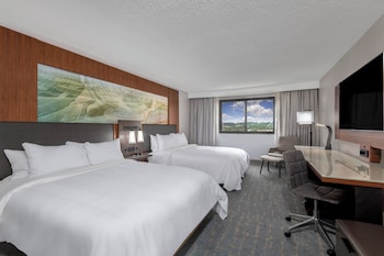 Club Room, 2 Queen Beds