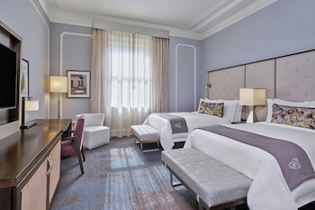 Superior Room, 2 Double Beds (Mobility/Hearing Accessible, Tub)