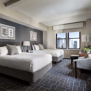 Guest Room Two Beds Accessible