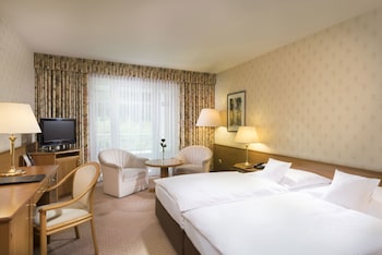 Classic Twin Room