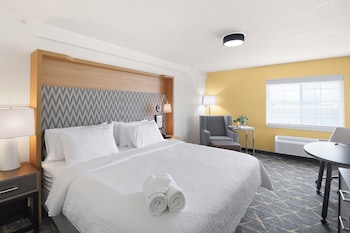 Standard Room, 1 King Bed