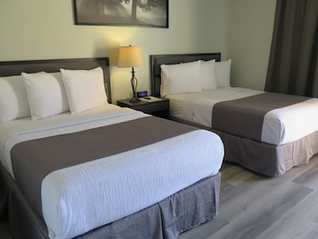 Deluxe Room, 2 Double Beds, Non Smoking