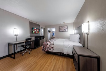 Superior Room, 1 King Bed (Smoke Free)