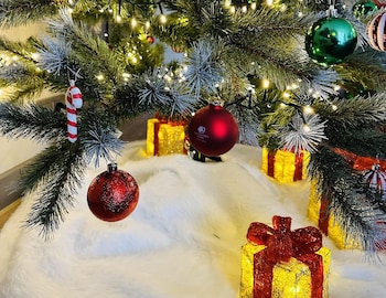 Suite (Christmas)