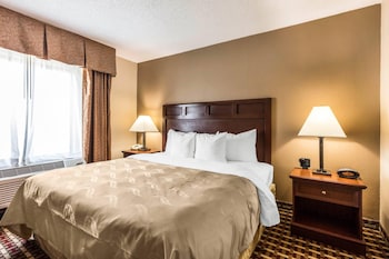 Suite, 1 King Bed, Non Smoking