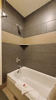 Studio Suite, 1 King Bed, Non Smoking