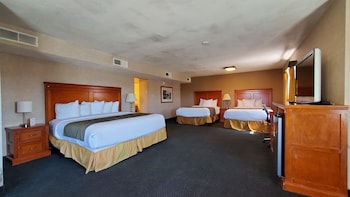 Studio Suite, Multiple Beds, Non Smoking