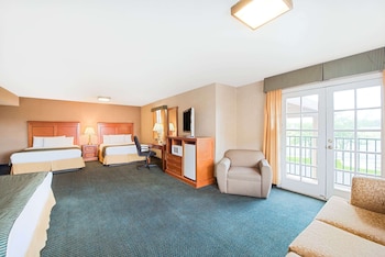 Studio Suite, Multiple Beds, Non Smoking