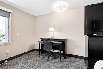 Standard Room, 1 King Bed (King)
