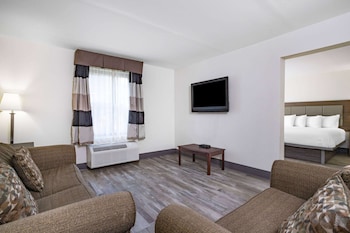 Deluxe Suite, 1 King Bed, Non Smoking