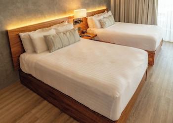 Deluxe Room, 2 Double Beds