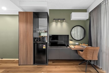 King Standard Room