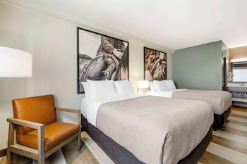 Standard Room, 2 Queen Beds, Non Smoking