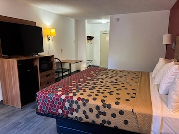 Room, 1 King Bed with Sofa bed, Accessible, Non Smoking
