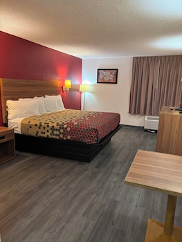 Standard Room, 1 King Bed, Non Smoking