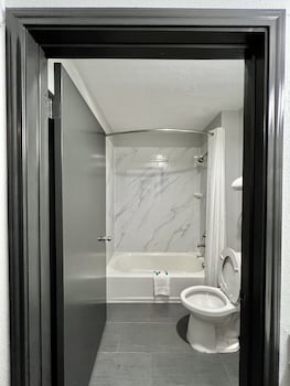 Standard Room, 2 Queen Beds