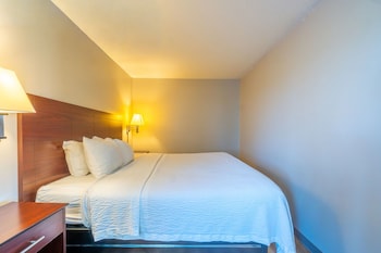 Studio Suite, 1 King Bed, Non Smoking
