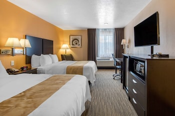 Room, 2 Queen Beds, Non Smoking