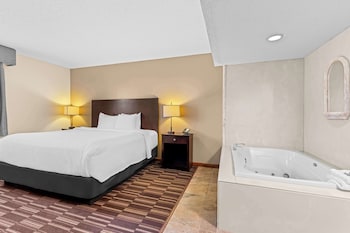 Suite, 1 King Bed, Non Smoking, Jetted Tub