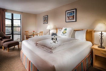 Deluxe Room, 1 King Bed