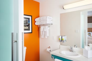 Traditional Room, 2 Queen Beds