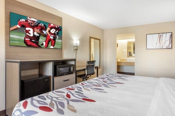 Deluxe Room, 1 King Bed (Smoke Free)