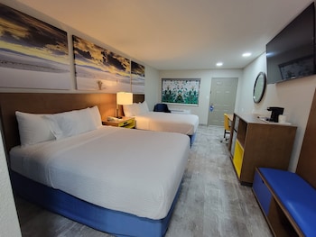 Standard Room, 1 King Bed