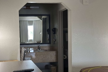 Standard Room, 2 Queen Beds