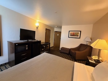 Standard Room, 1 Queen Bed