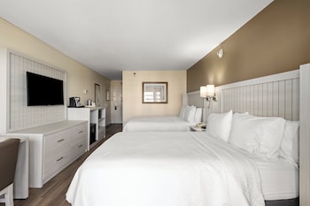 Standard Room, 2 Queen Beds, Balcony, City View