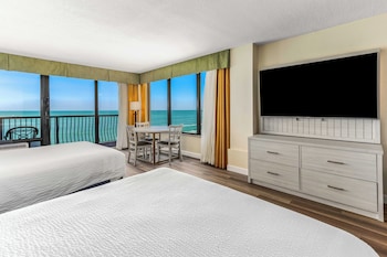 Suite, 2 Queen Beds, Balcony (Gulf View)