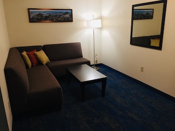 Suite, 1 Queen Bed, Non Smoking, Refrigerator & Microwave